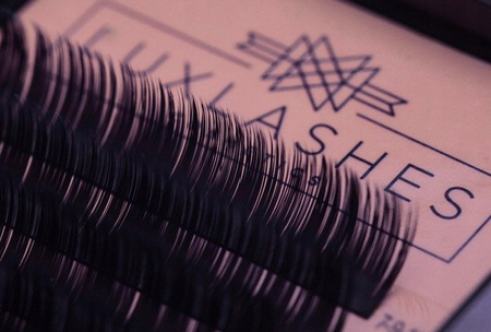 Rzęsy CAMELIA 0,07 Skręt: C; Długość: 7-9-11 mm; 9-11-13 mm; 11-13-15 mm